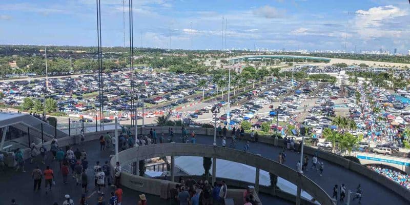 Anreise zum Stadion der Miami Dolphins I Redzone Insider