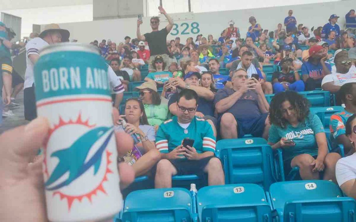 Getränke und Snacks im Hard Rock Stadium